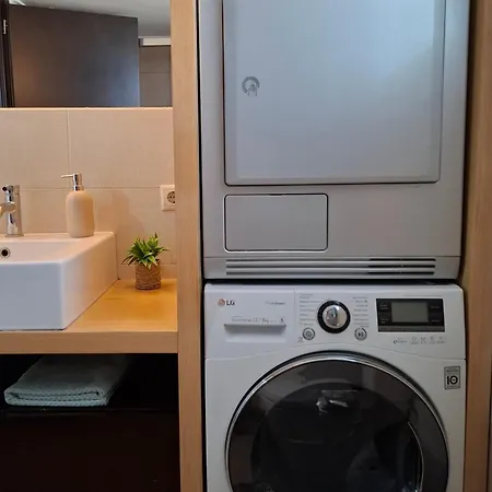 Upapartment Lejlighed *